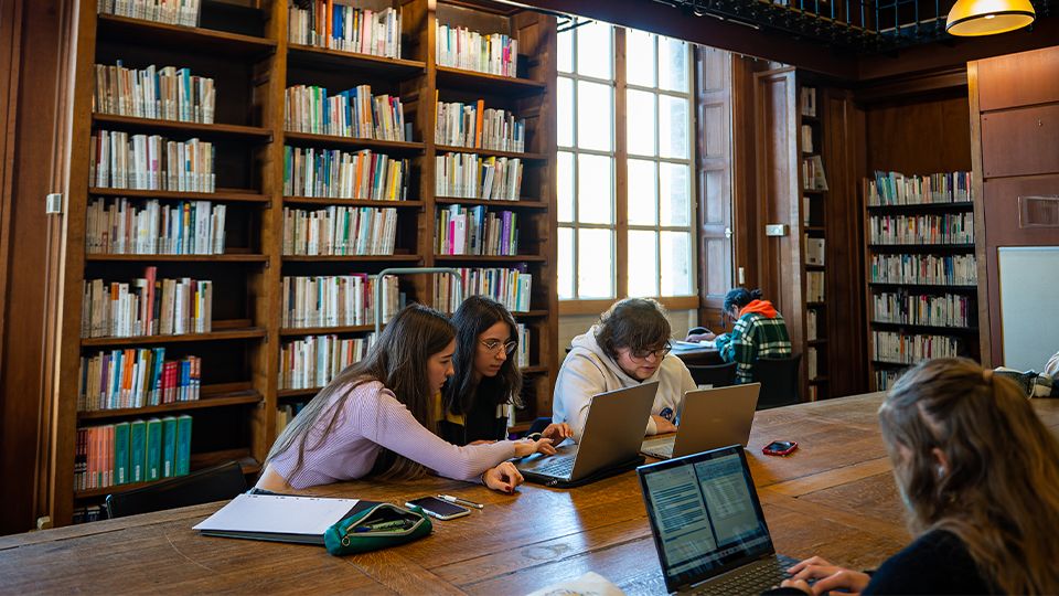 Accueil :: Faculté de Psychologie